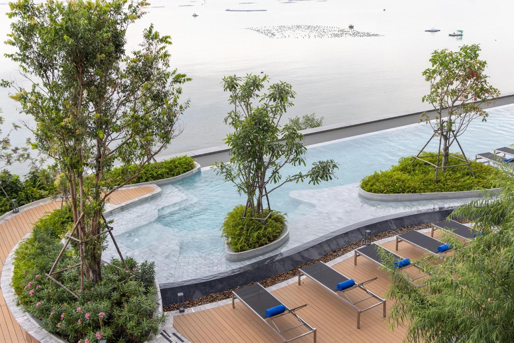 S Sriracha Hotel & Residence Si Racha Eksteriør billede